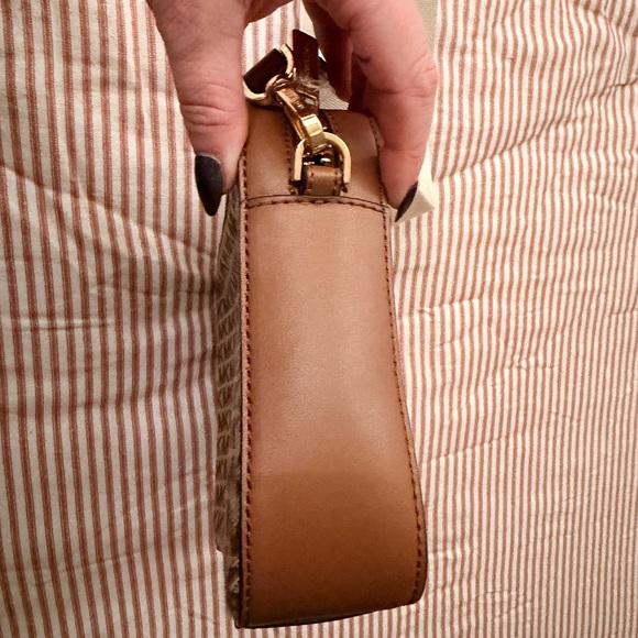 Michael Kors Tan and Brown Logo Crossbody Bag - Picture 3 of 11
